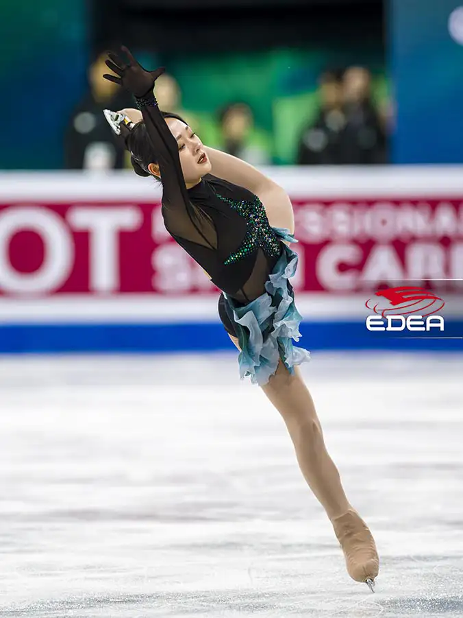 Ice Gallery Skates U.S.